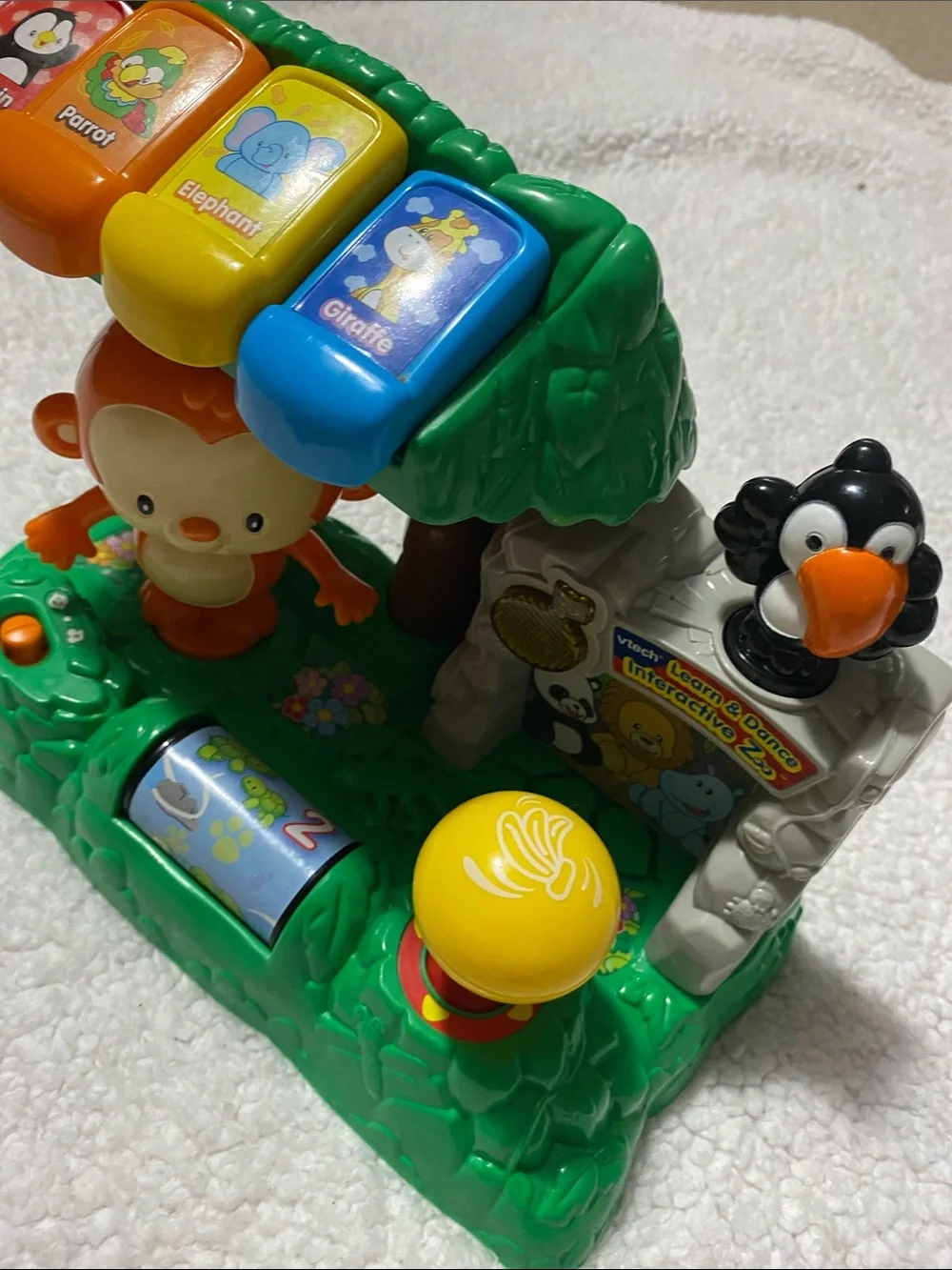 V-Tech Learn & Dance Interactive Zoo baby toddler  Toy